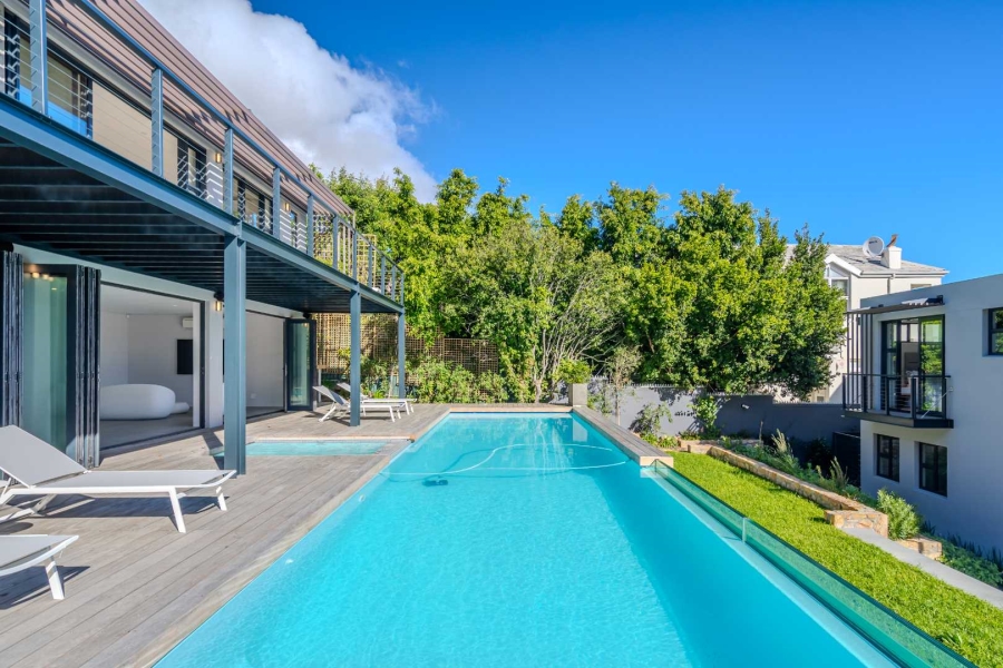 6 Bedroom Property for Sale in Camps Bay Western Cape